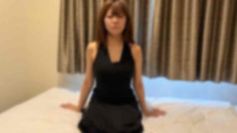 独家 【无码】【女体分享会 第21章】将素朴的人妻分享给黑人巨根！被大到塞不进去的大鸡巴干到闷绝，多次爽到发疯【海外版】附特典 FC2-PPV-4935090
