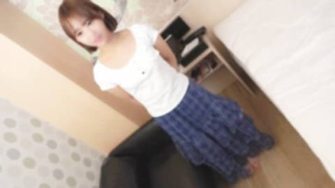 独家 【未公开影像】日体大陆上部的纤细苗条美女！因让她开心的巨根而大声叫喊的中出影像。 FC2-PPV-4916900